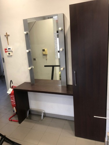Arredamento negozio - arredamento,
